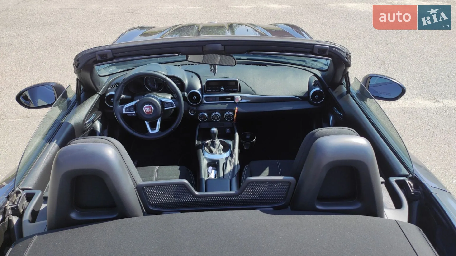 2018 Fiat 124 Spider - мініатюра 8