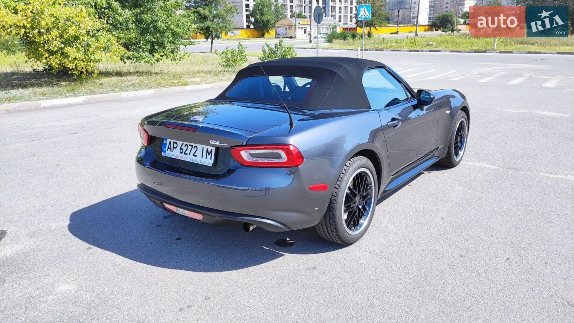 2018 Fiat 124 Spider - мініатюра 4
