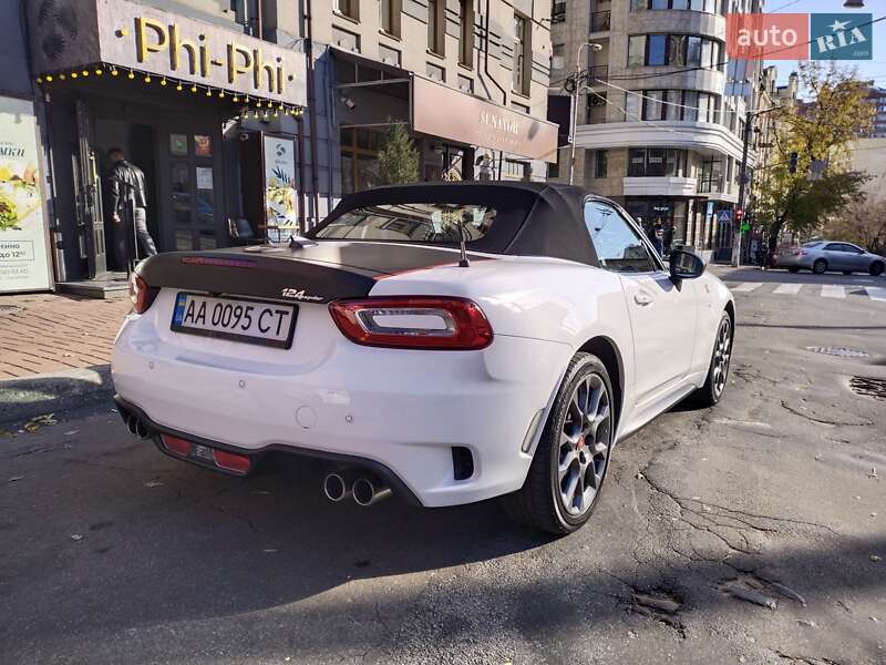 Кабриолет Fiat 124 2016 в Киеве