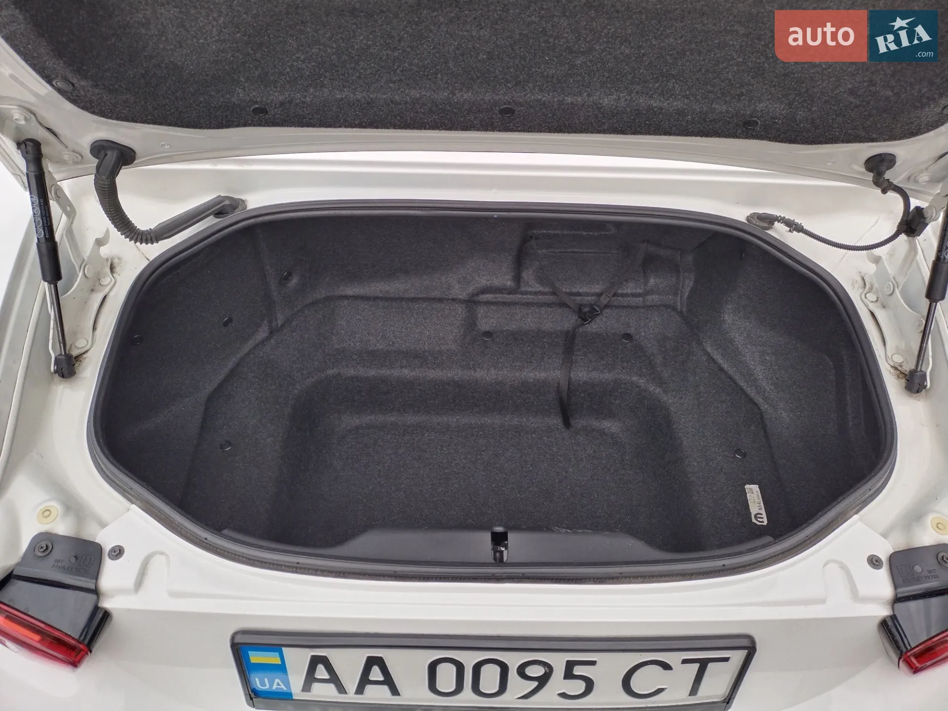 2016 Fiat 124 Spider - мініатюра 34