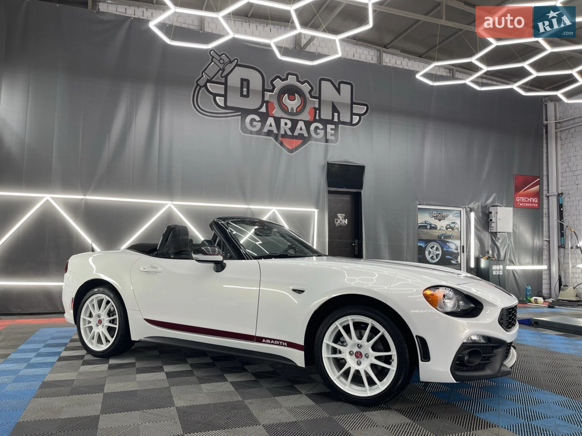 2016 Fiat 124 Spider - мініатюра 5