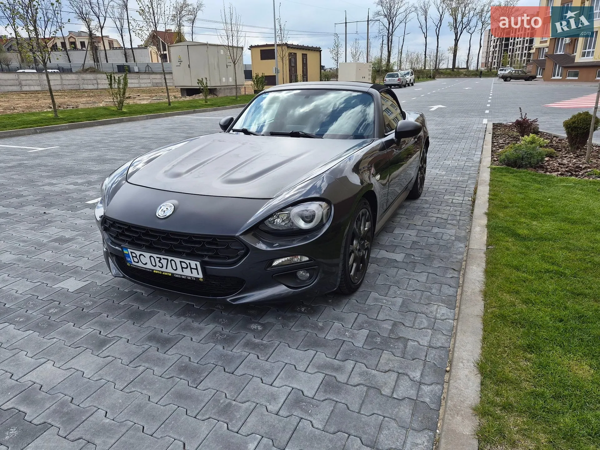 2016 Fiat 124 Spider - мініатюра 8