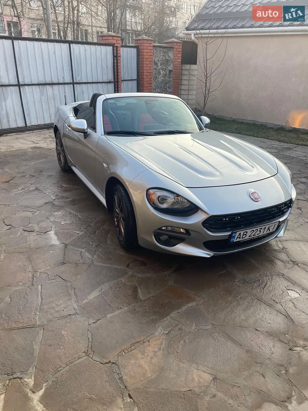 2018 Fiat 124 Spider - мініатюра 3