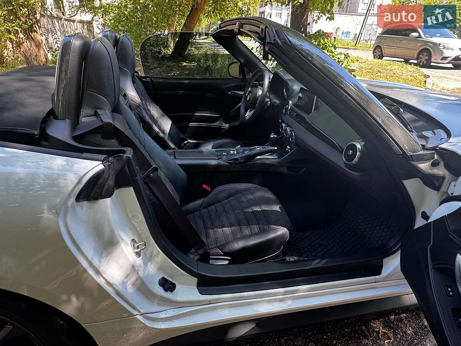 2017 Fiat 124 Spider - мініатюра 27