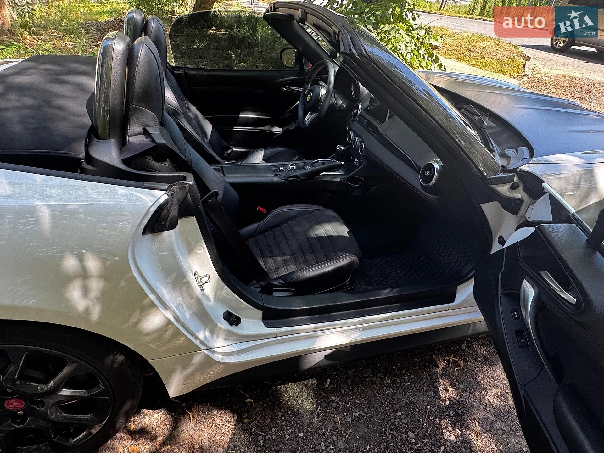 2017 Fiat 124 Spider - мініатюра 33