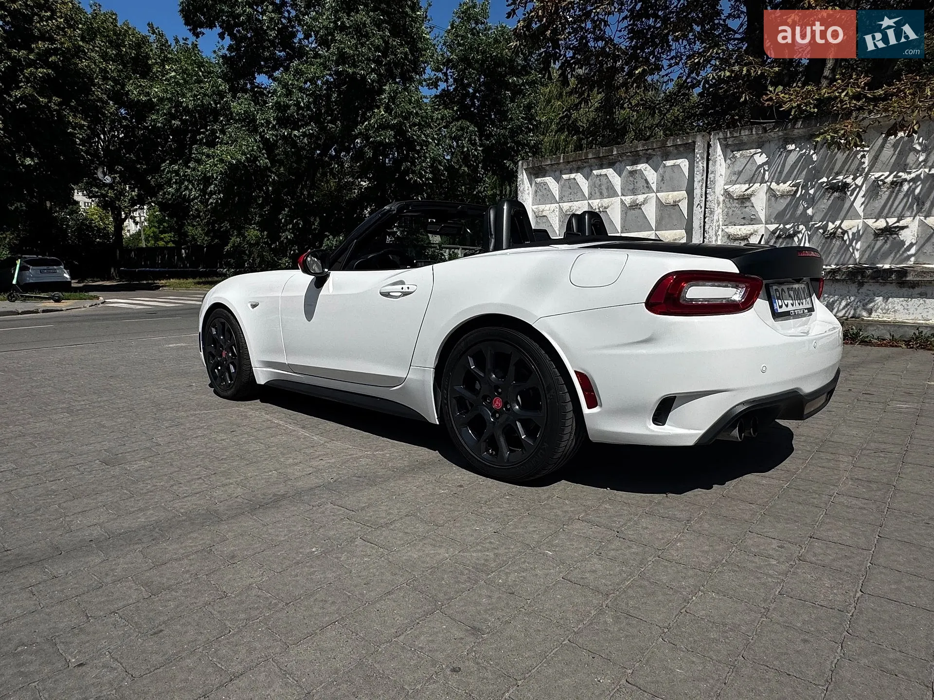 2017 Fiat 124 Spider - мініатюра 51