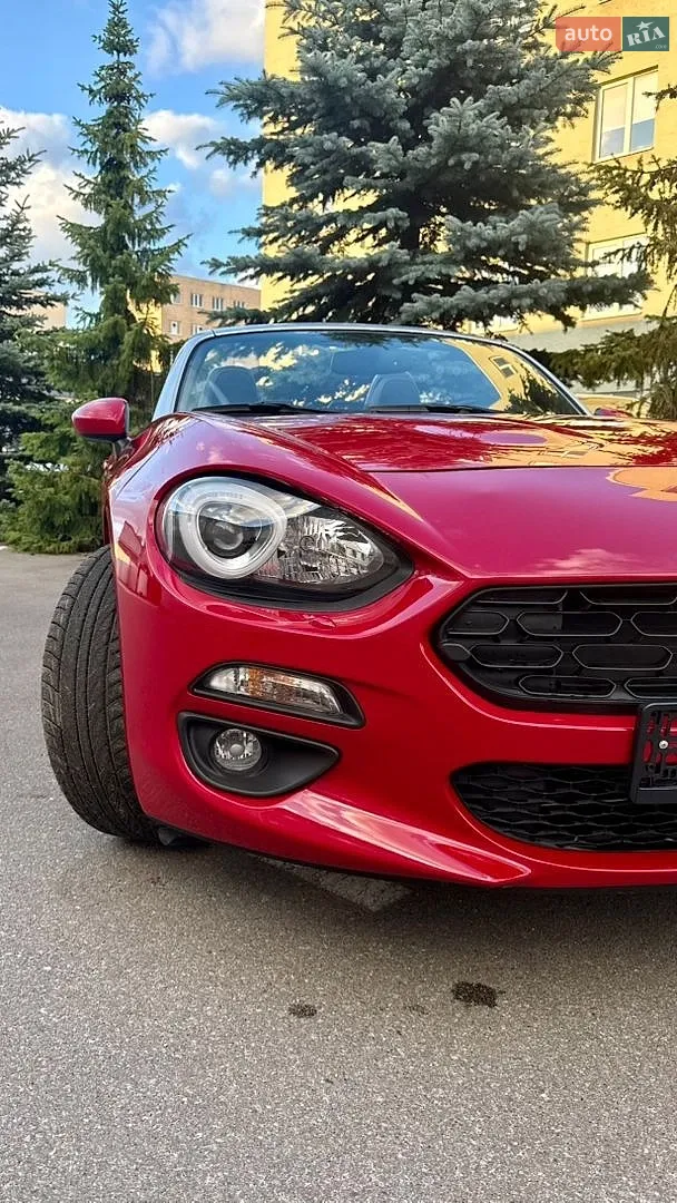 2016 Fiat 124 Spider - мініатюра 3