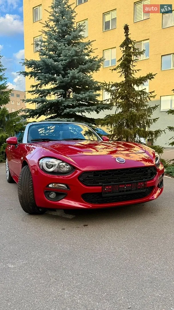2016 Fiat 124 Spider - мініатюра 4