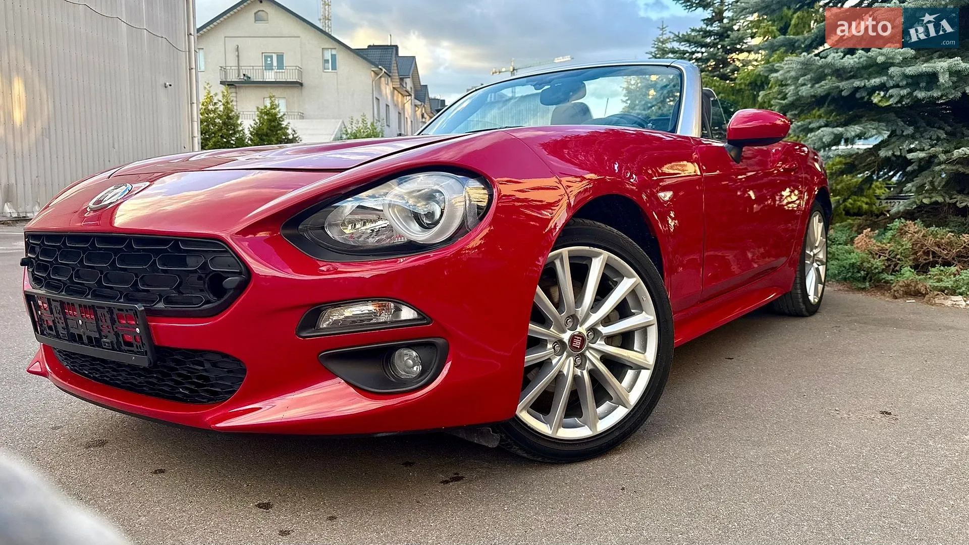 2016 Fiat 124 Spider - фото 1