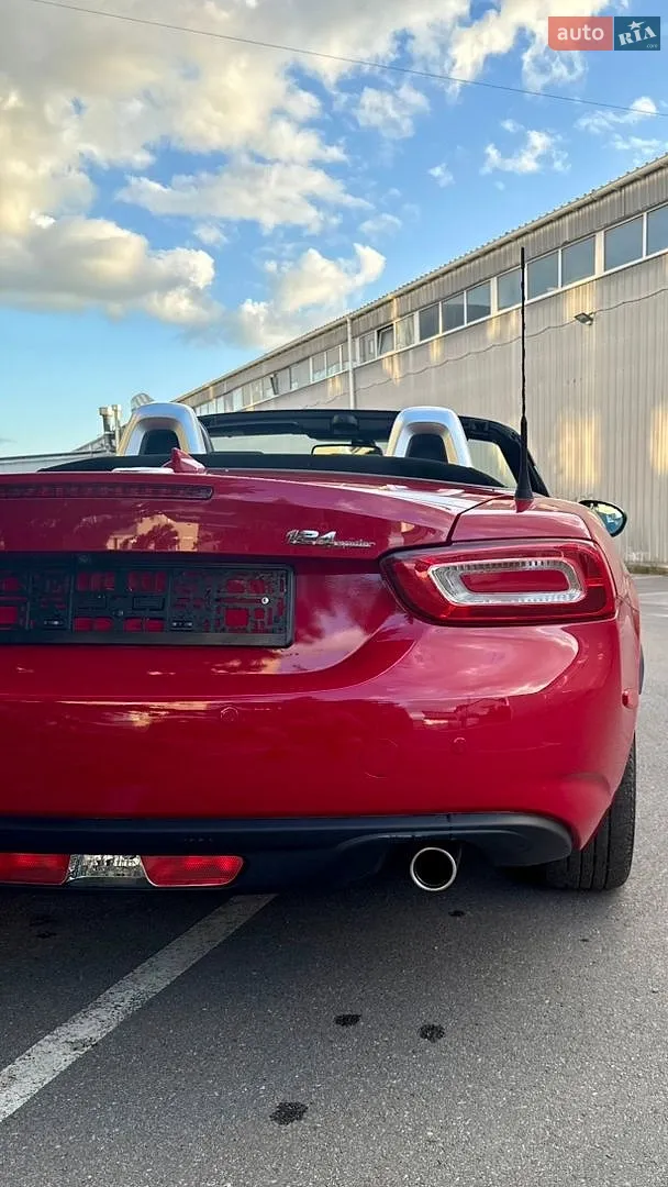 2016 Fiat 124 Spider - мініатюра 14