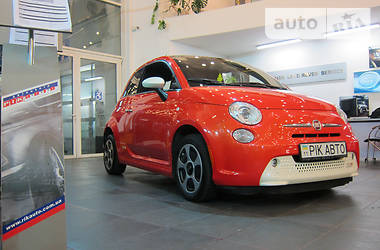 Хэтчбек Fiat 500 2013 в 