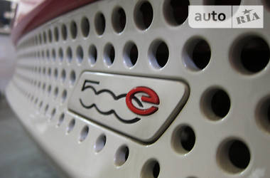 Хэтчбек Fiat 500 2013 в 