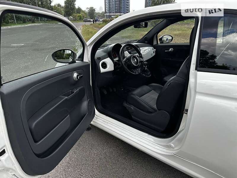 Хэтчбек Fiat 500 2012 в Киеве