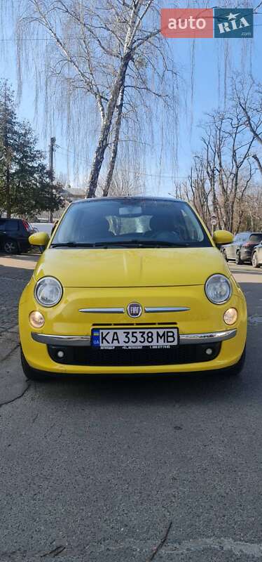 Хэтчбек Fiat 500 2012 в Киеве