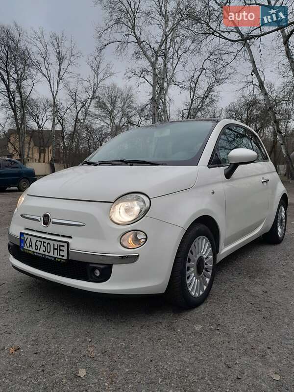 Хэтчбек Fiat 500 2009 в Днепре