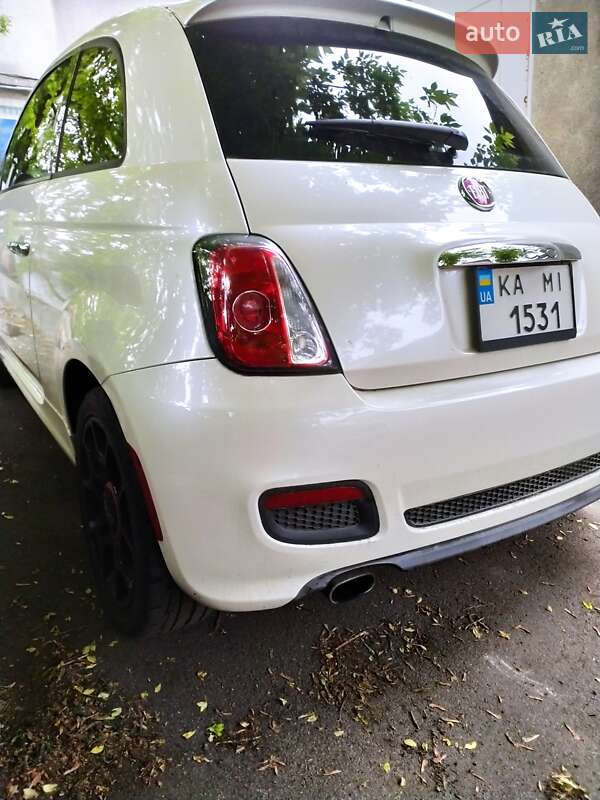 Хетчбек Fiat 500 2015 в Києві