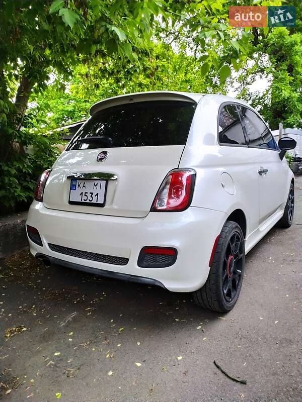 Хетчбек Fiat 500 2015 в Києві