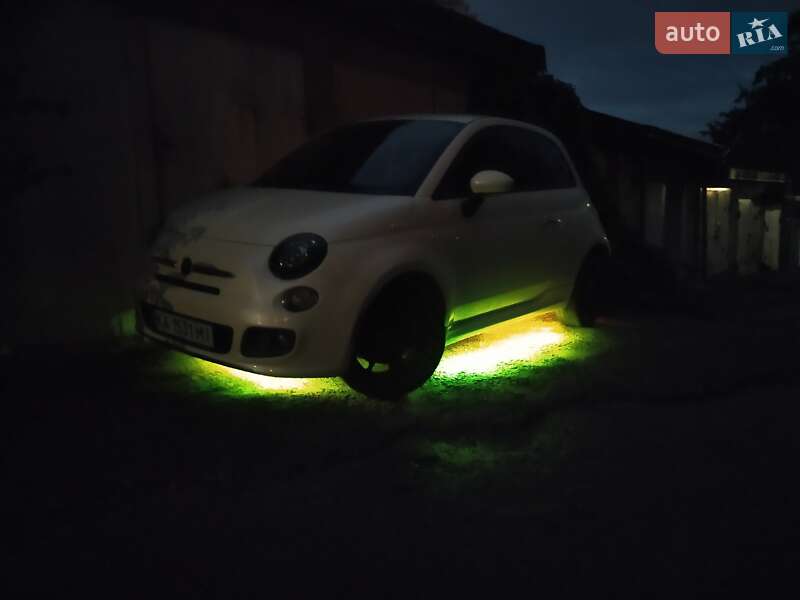 Хетчбек Fiat 500 2015 в Києві