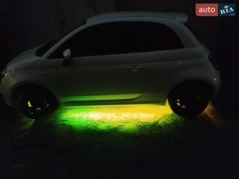 Хетчбек Fiat 500 2015 в Києві