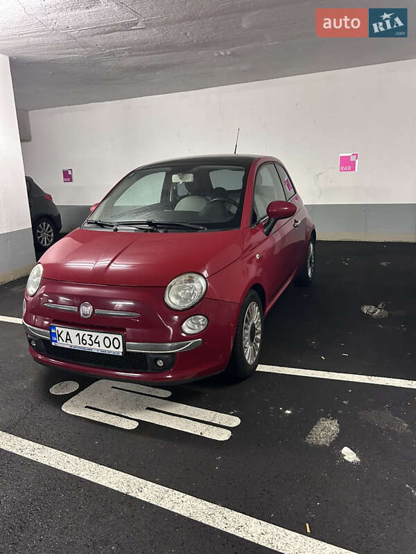 Хетчбек Fiat 500 2010 в Києві