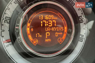 Хэтчбек Fiat 500 2012 в 