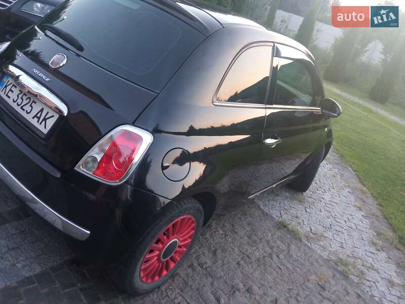 Хэтчбек Fiat 500 2011 в Каменском