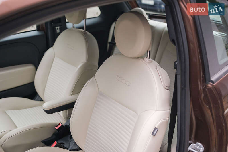 Хэтчбек Fiat 500 2015 в Львове