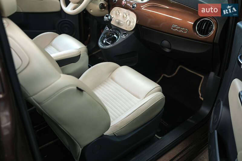 Хэтчбек Fiat 500 2015 в Львове