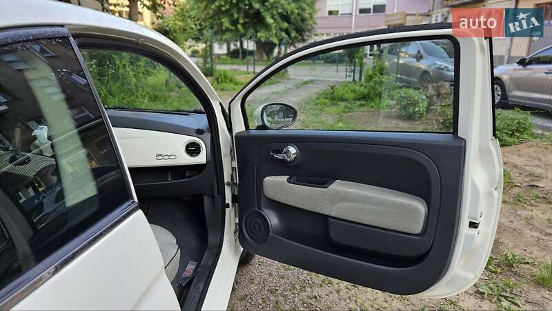 Хэтчбек Fiat 500 2011 в Ужгороде