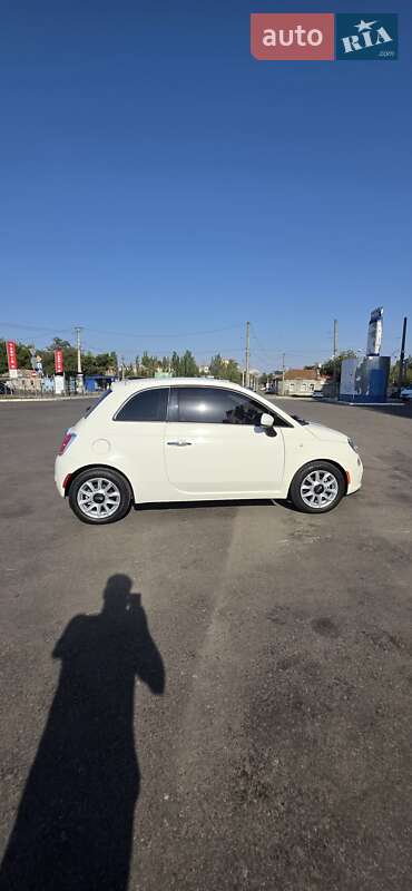 Хэтчбек Fiat 500 2017 в Николаеве