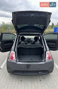 Хэтчбек Fiat 500 2015 в 