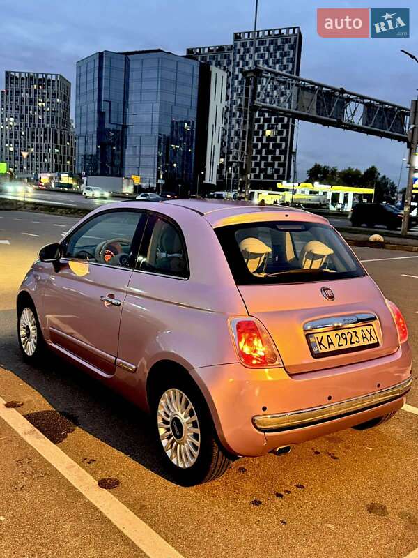 Хэтчбек Fiat 500 2013 в 