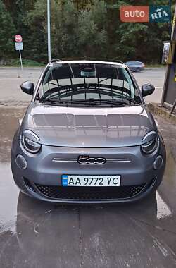 Хетчбек Fiat 500 2021 в Києві