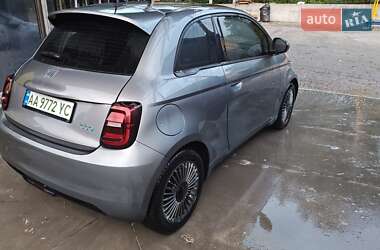 Хэтчбек Fiat 500 2021 в 