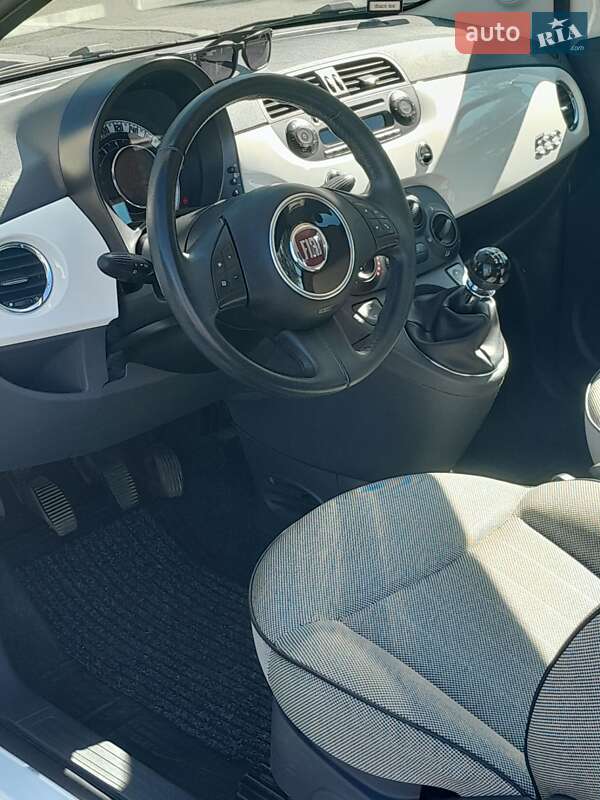 Хетчбек Fiat 500 2009 в Новомосковську