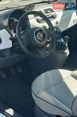 Хэтчбек Fiat 500 2009 в 