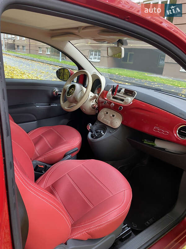 Хэтчбек Fiat 500 2014 в Киеве