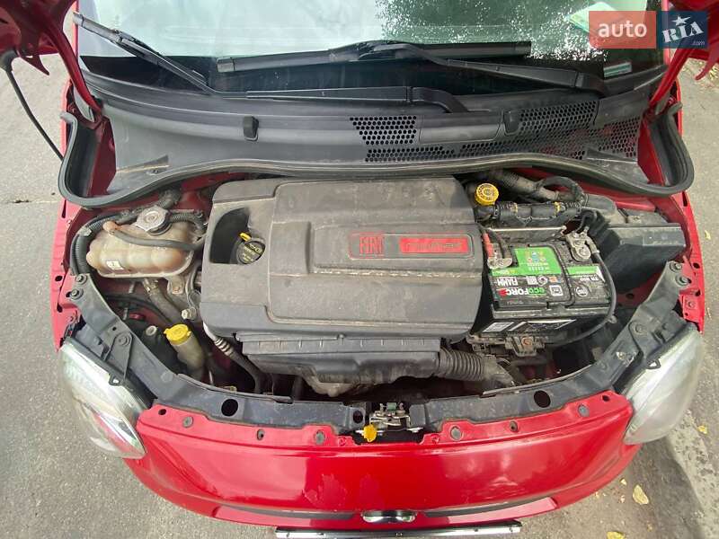 Хэтчбек Fiat 500 2017 в Киеве