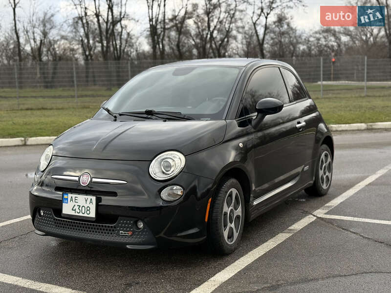 Хэтчбек Fiat 500 2014 в Запорожье