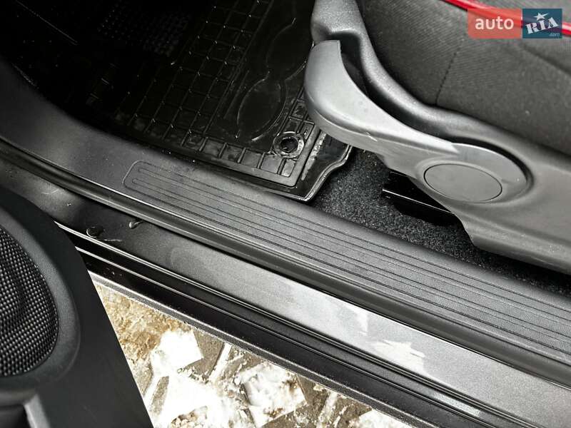 Хэтчбек Fiat 500 2017 в Киеве