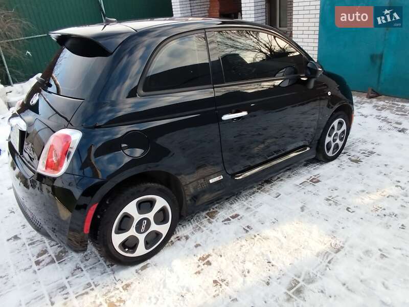 Хэтчбек Fiat 500 2014 в Запорожье
