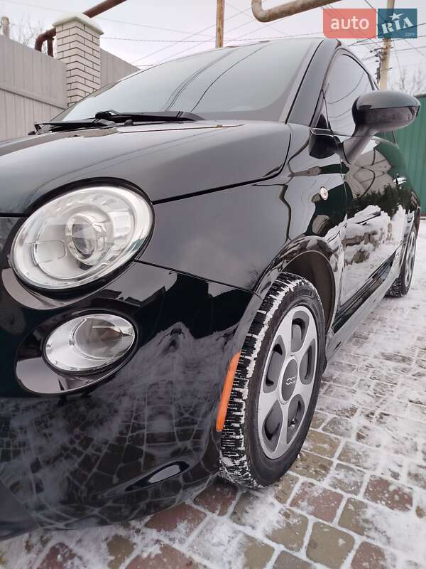 Хэтчбек Fiat 500 2014 в Запорожье