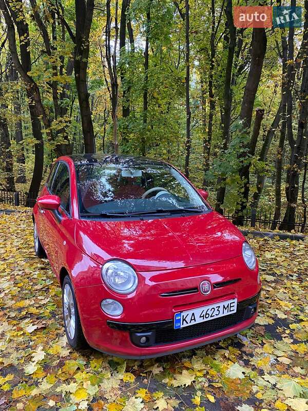 Хэтчбек Fiat 500 2014 в Киеве