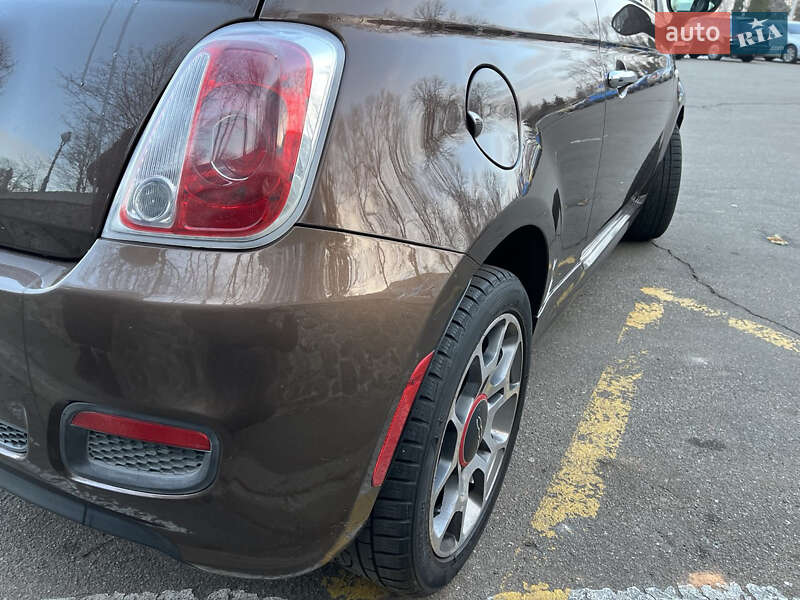 Хетчбек Fiat 500 2012 в Києві