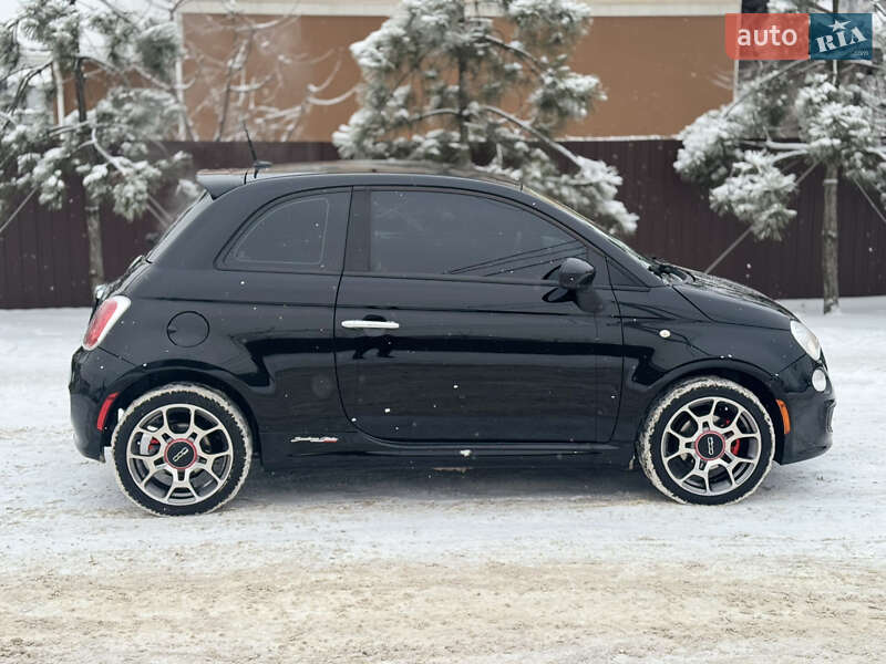 Хэтчбек Fiat 500 2014 в Киеве