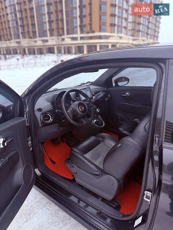 Хетчбек Fiat 500 2013 в Києві