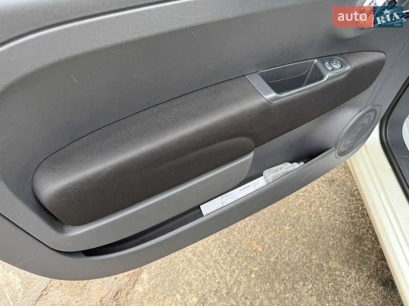 Хэтчбек Fiat 500 2017 в Софиевской Борщаговке