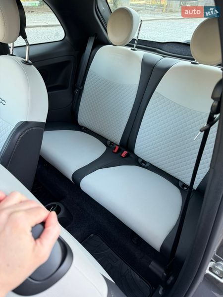 Хэтчбек Fiat 500 2022 в Ужгороде