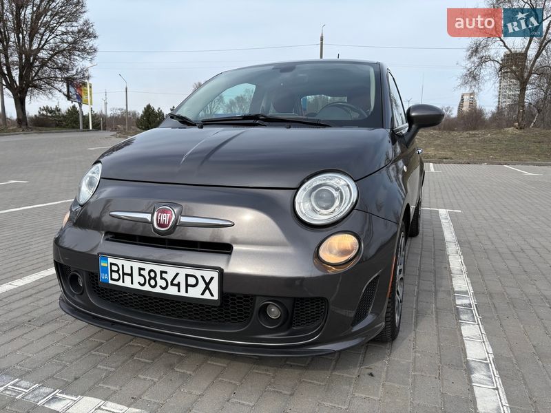 Хэтчбек Fiat 500 2018 в Днепре