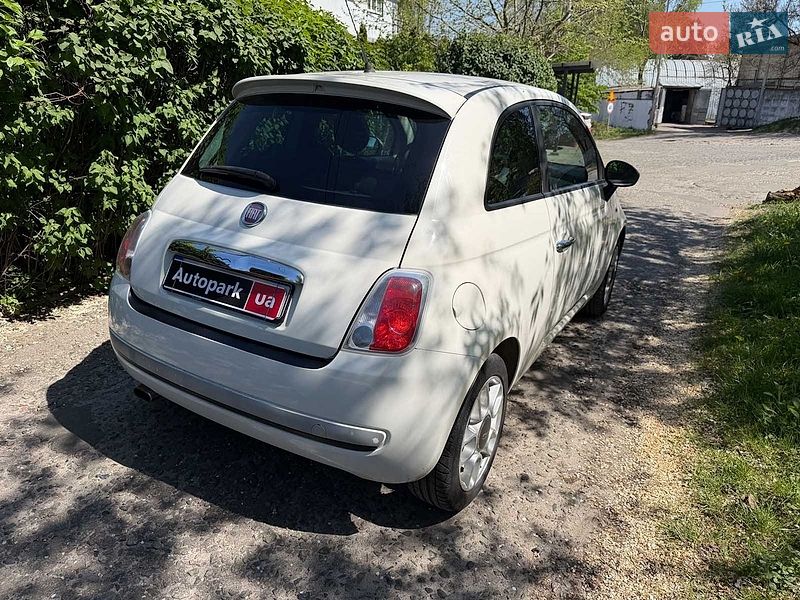 Хетчбек Fiat 500 2010 в Києві